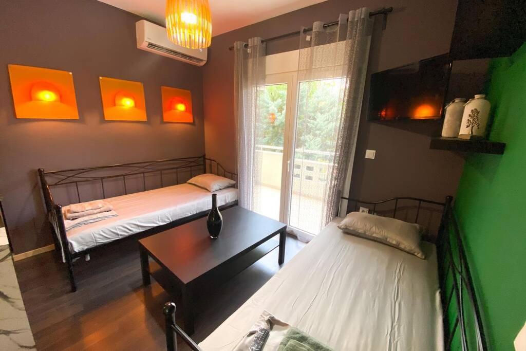 Green Apartment With View Комотини Екстериор снимка